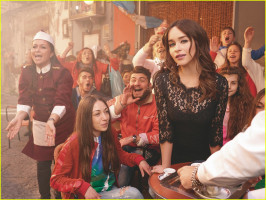 Emilia Clarke photo #
