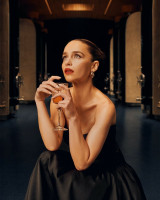 Emilia Clarke photo #