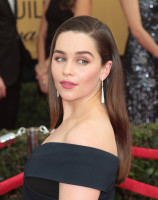 Emilia Clarke photo #