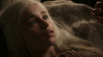 Emilia Clarke photo #