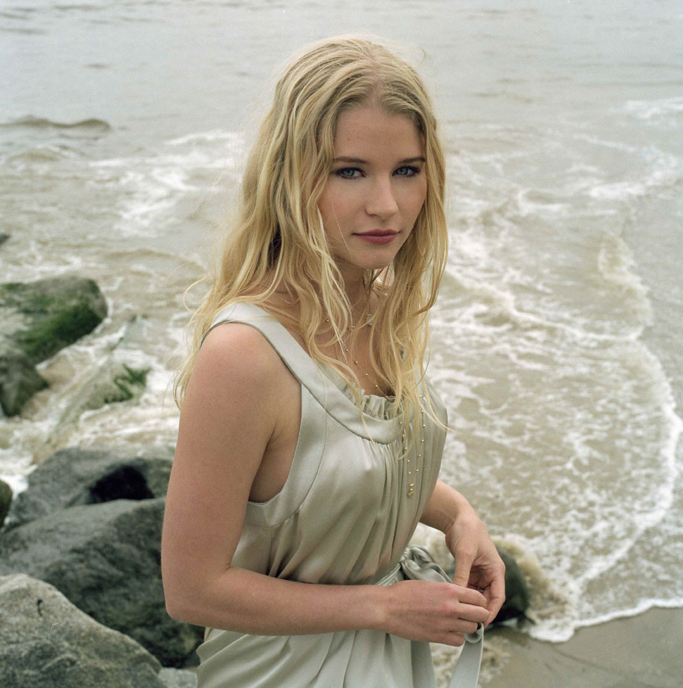 Emilie De Ravin: pic #117936