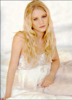 Emilie De Ravin photo #