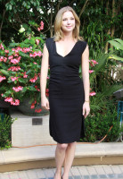 Emily van Camp photo #