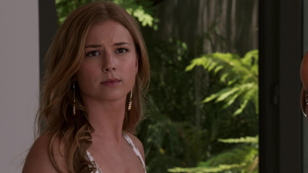 Emily van Camp: pic #1276904