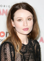 Emily Browning photo #