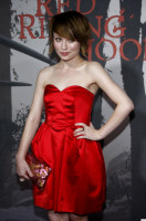 photo 3 in Emily Browning gallery [id679358] 2014-03-17