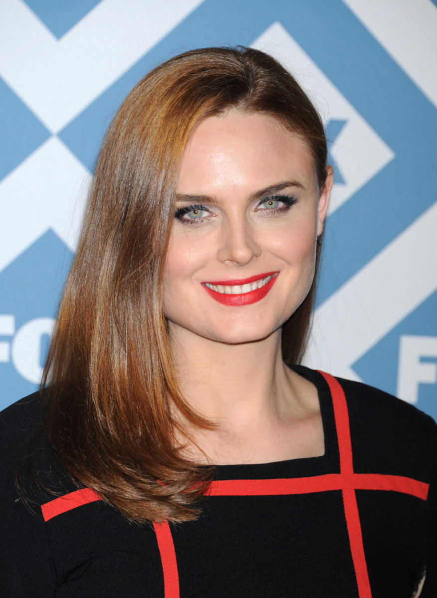 Emily Deschanel: pic #662912