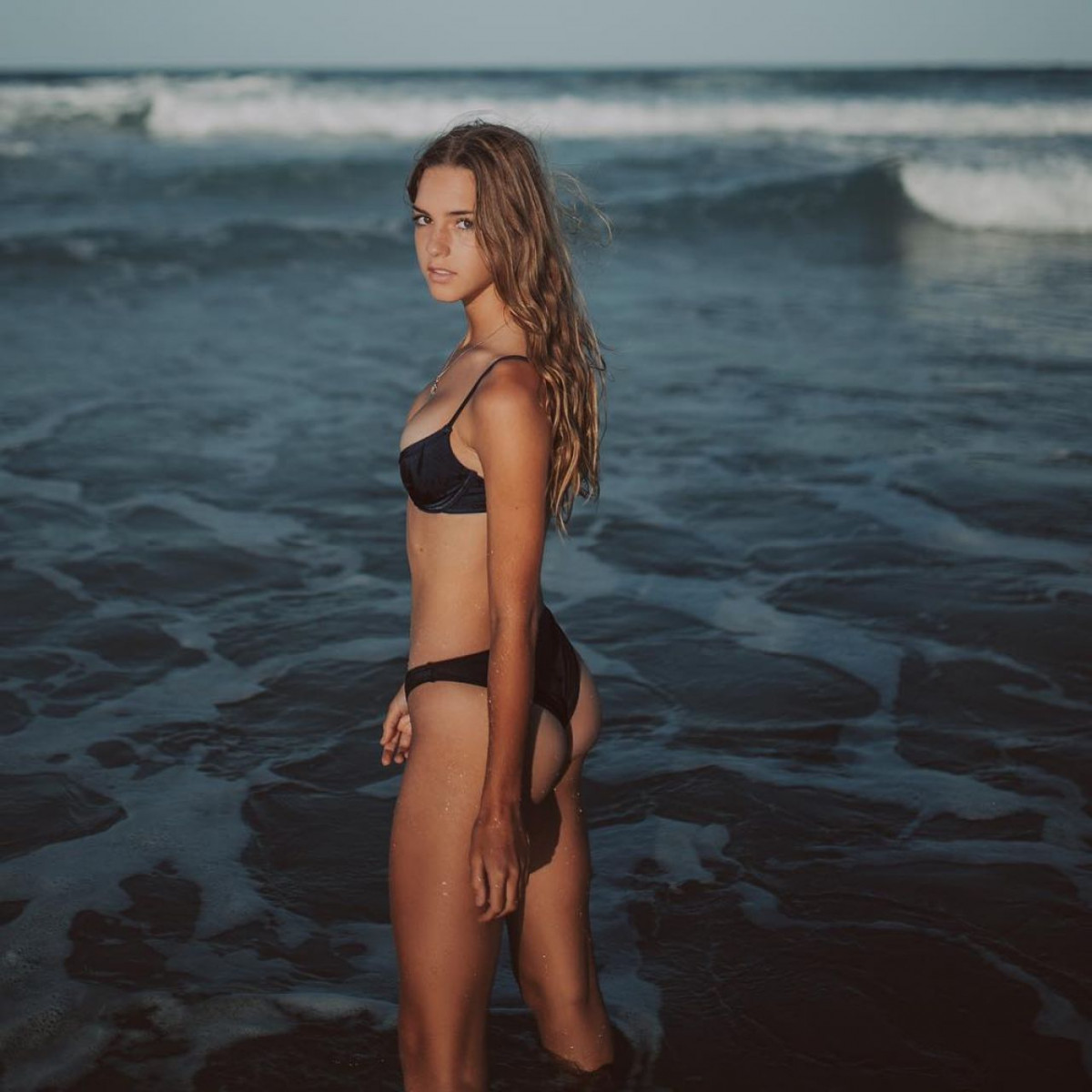 Emily Feld: pic #1078668