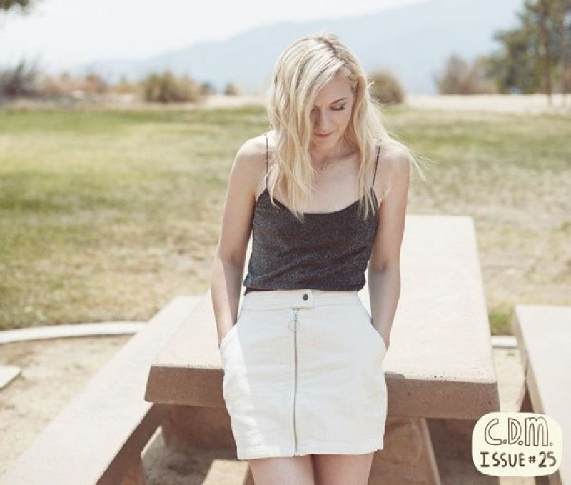 Emily Kinney: pic #1072412