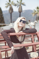 Emily Kinney photo #