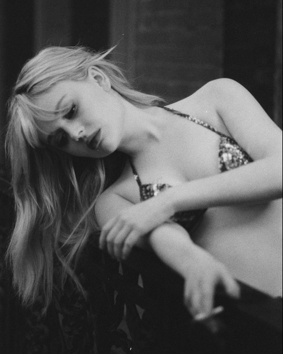 Emily Alyn Lind: pic #1259502