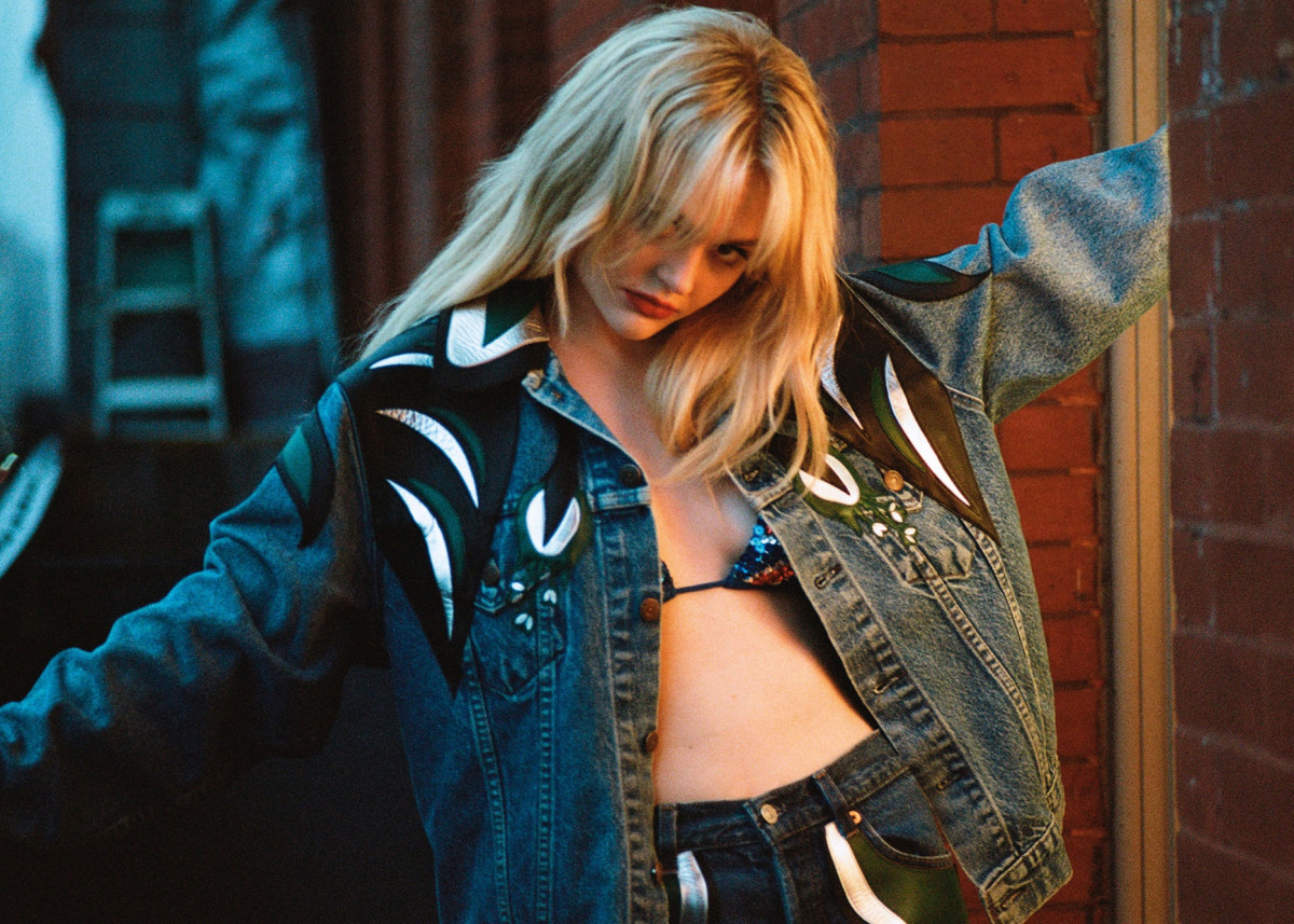 Emily Alyn Lind: pic #1259503