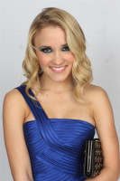 photo 16 in Emily Osment gallery [id426563] 2011-12-05