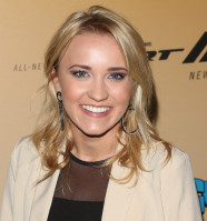 Emily Osment pic #565209