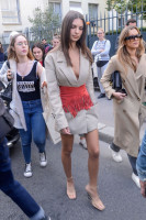 Emily Ratajkowski photo #