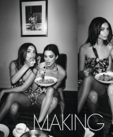 Emily Ratajkowski photo #