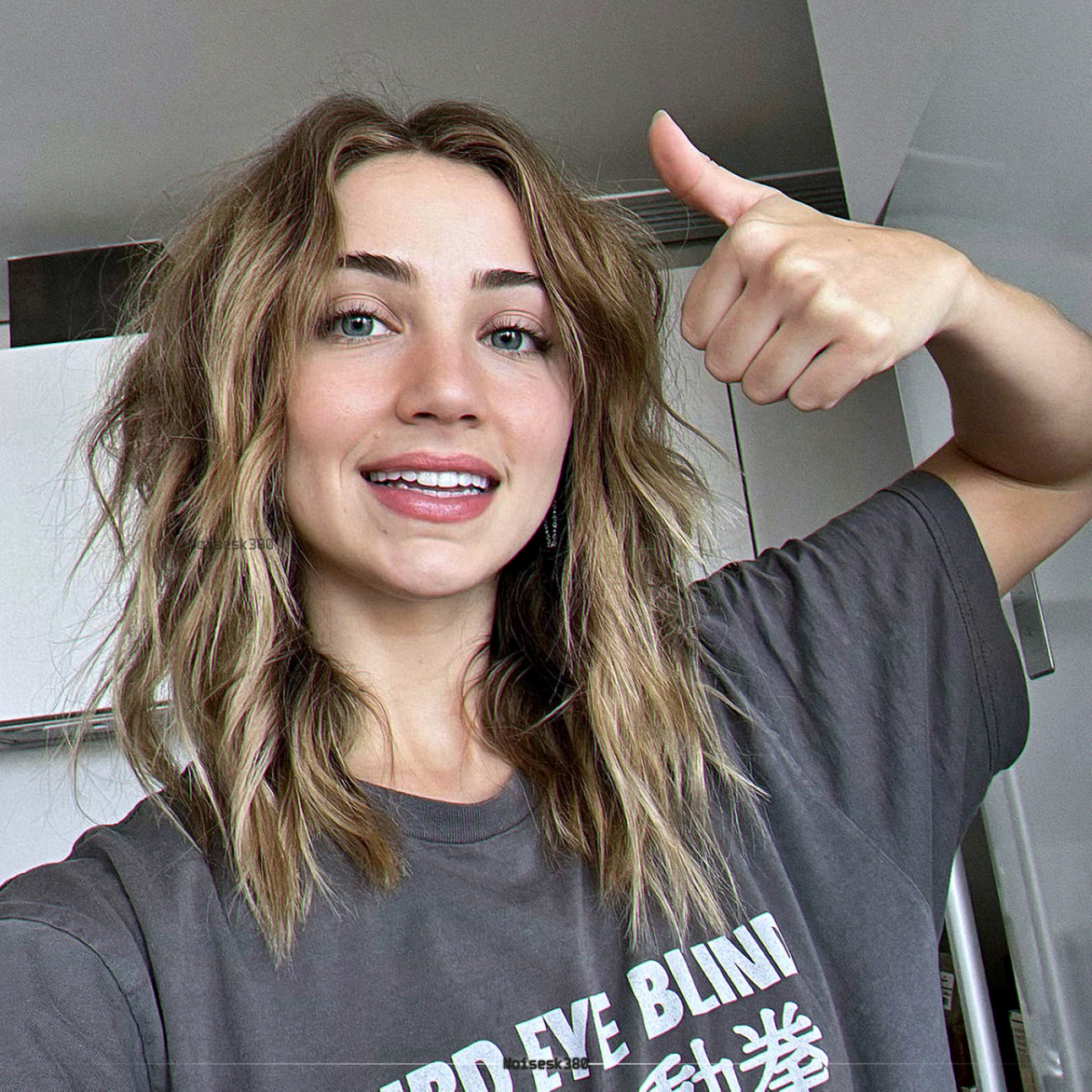 Emily Rudd        : pic #1297597