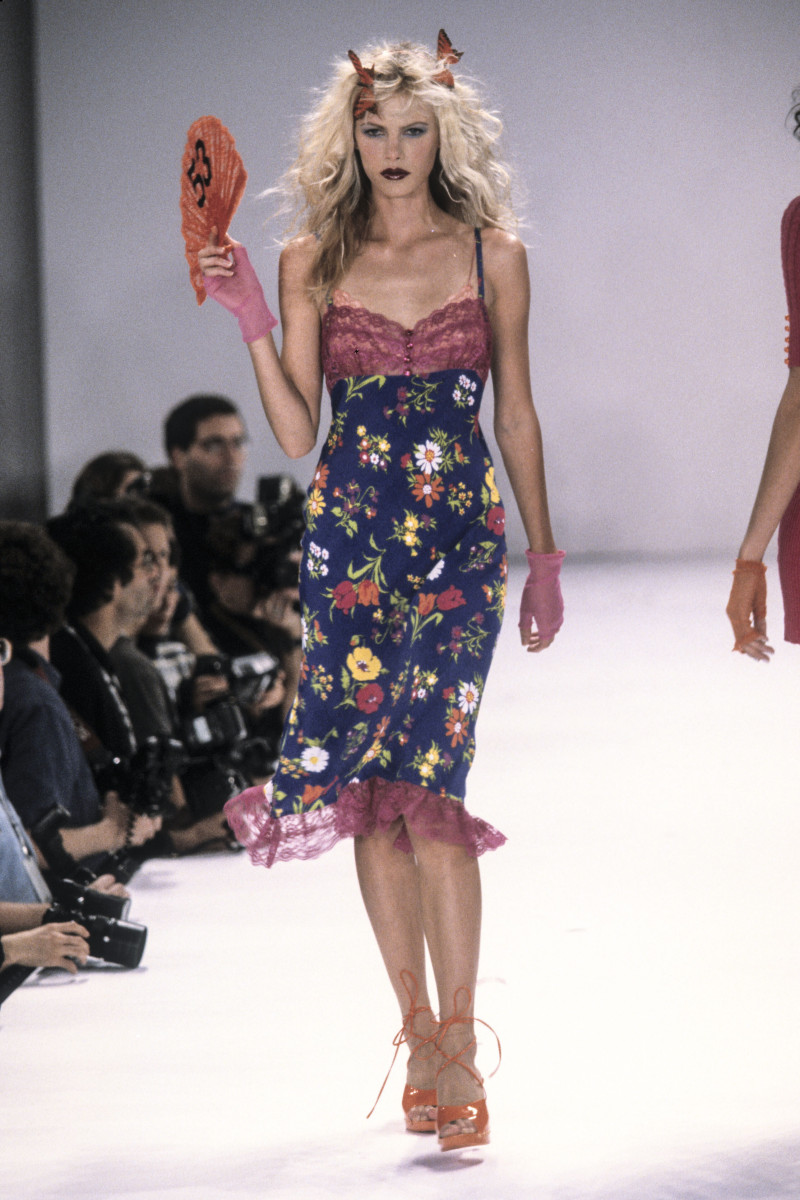 Emma Balfour: pic #1367867
