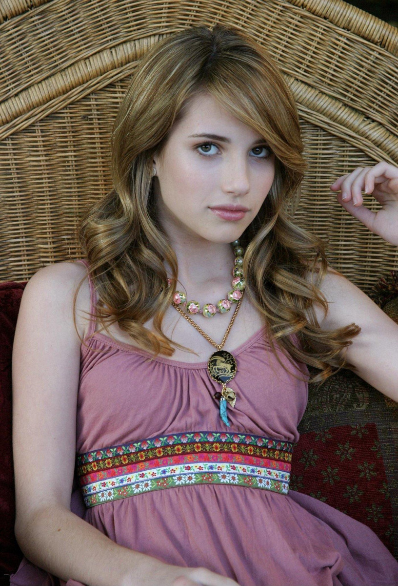 Emma Roberts: pic #127535