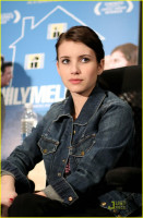 Emma Roberts photo #