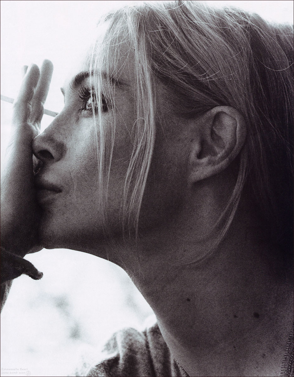 Emmanuelle Beart: pic #5767