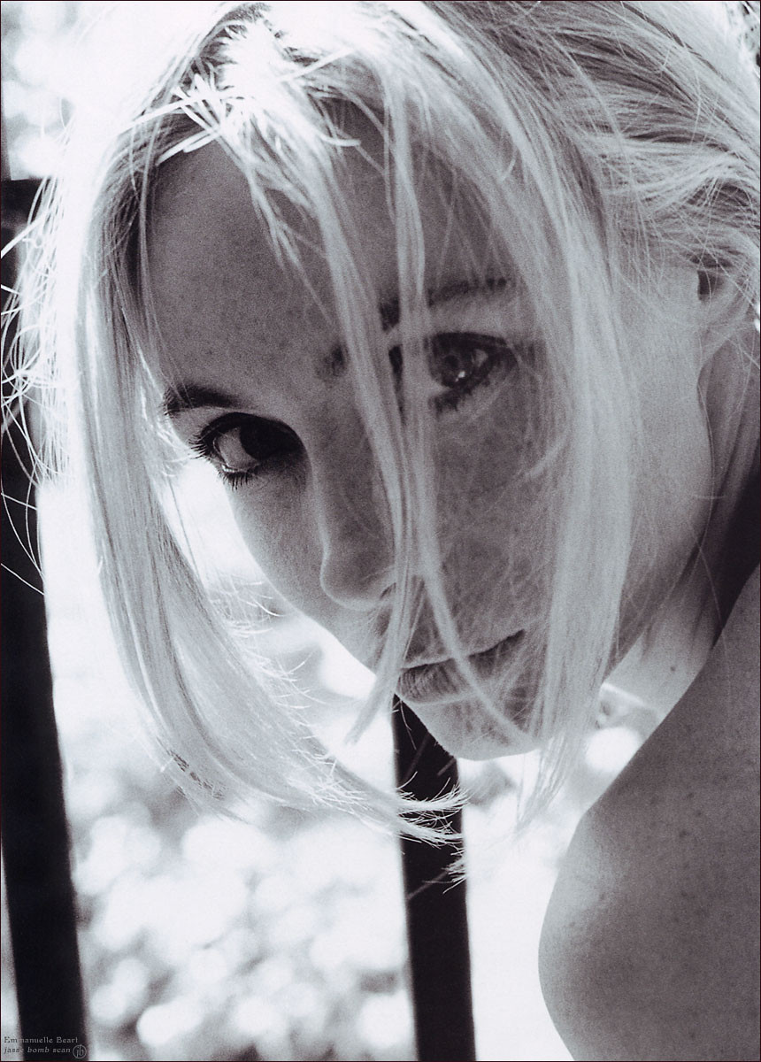 Emmanuelle Beart: pic #5765