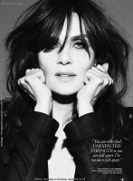 Emmanuelle Seigner photo #