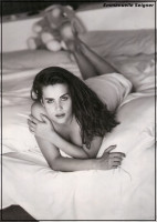 Emmanuelle Seigner photo #