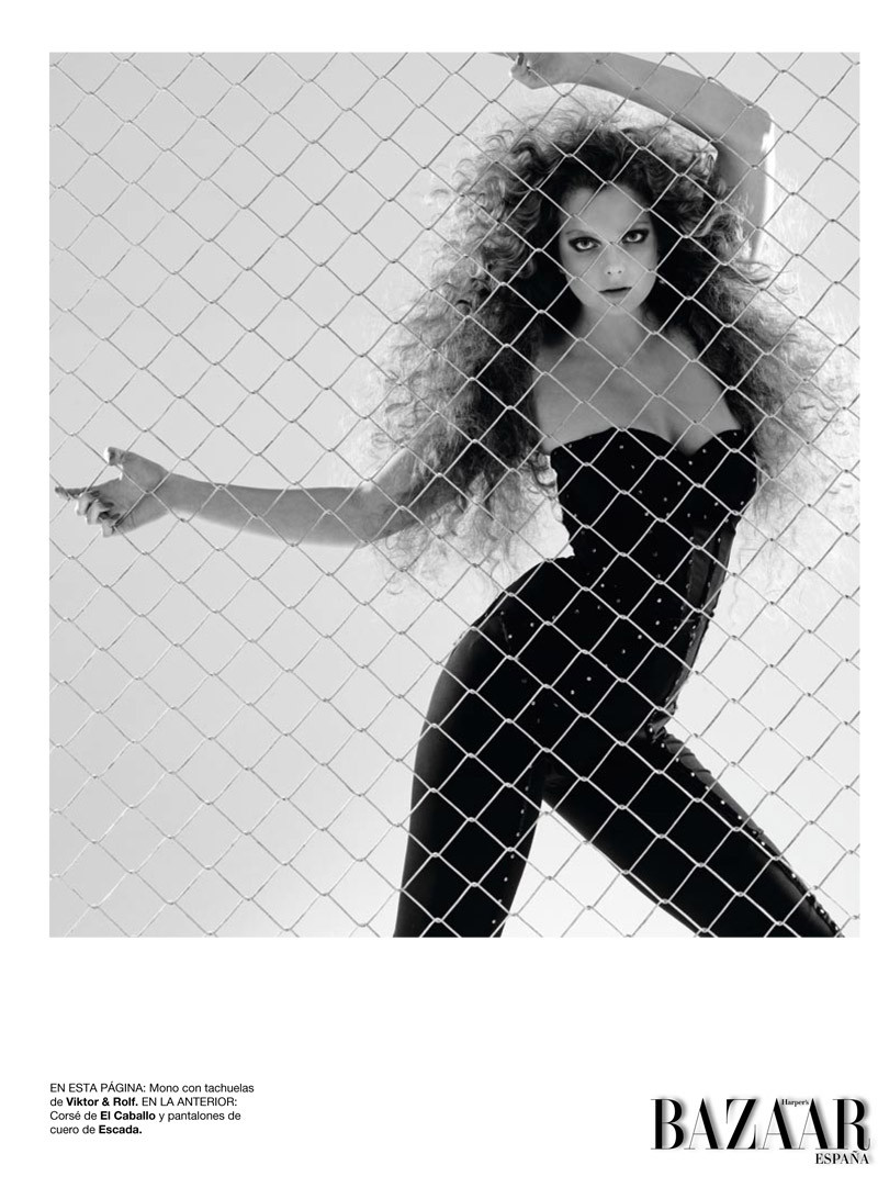 Eniko Mihalik: pic #294375