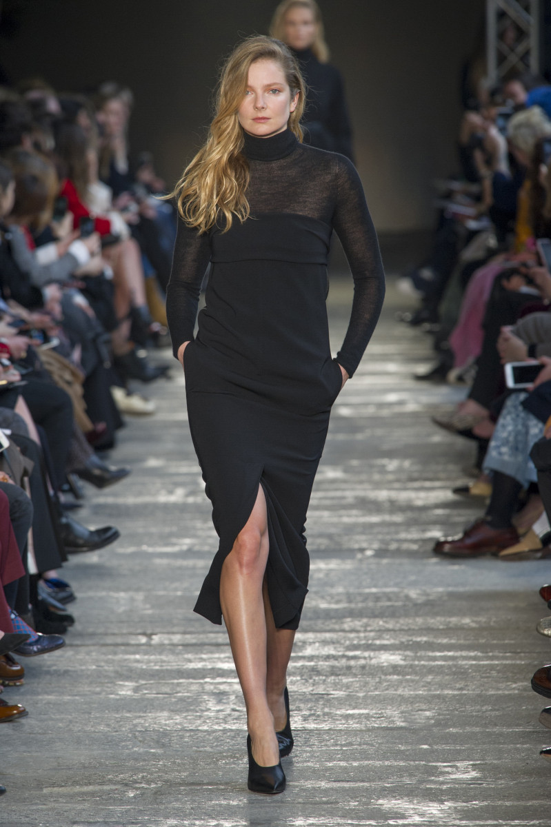 Eniko Mihalik: pic #1010492