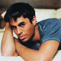 Enrique Iglesias photo #