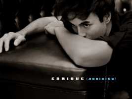 Enrique Iglesias photo #