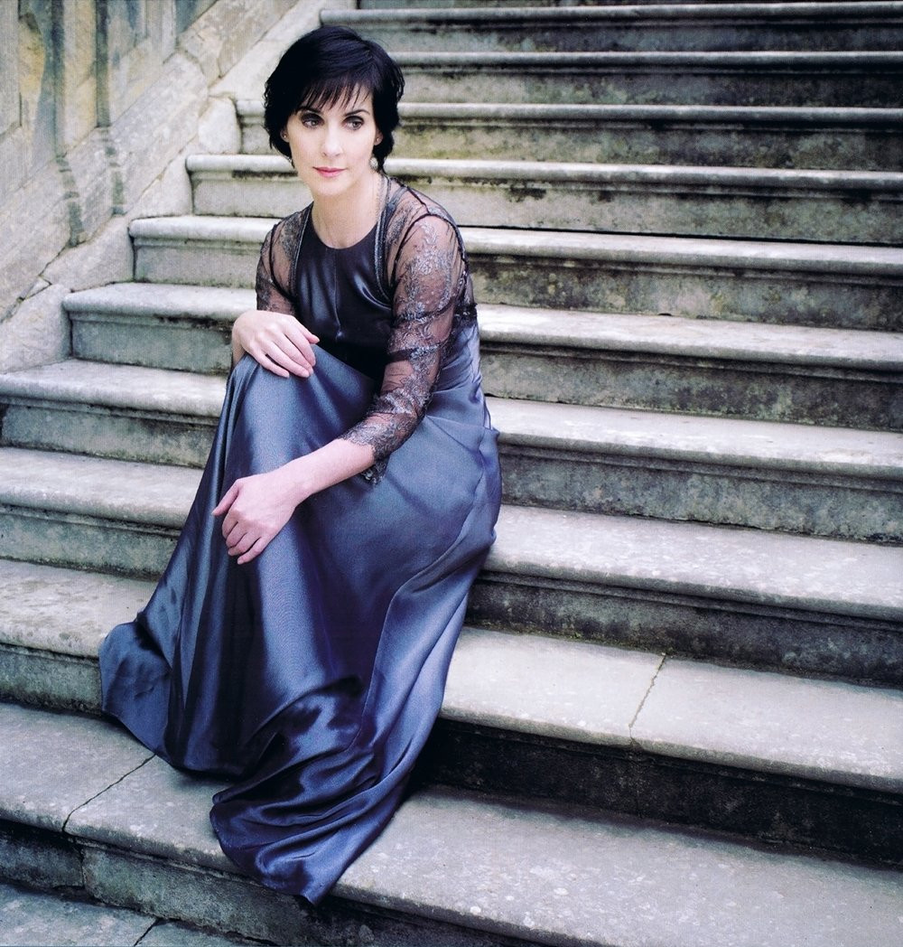 Enya: pic #179318