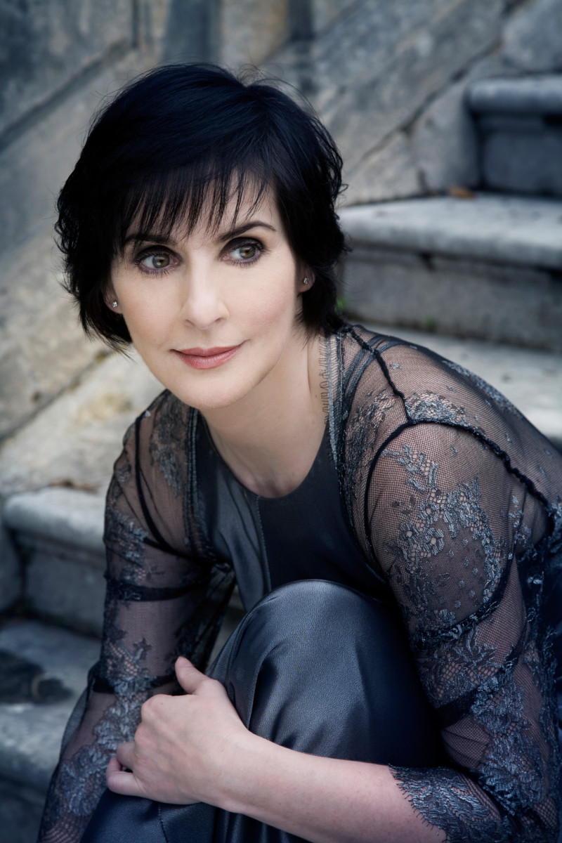 Enya: pic #179312