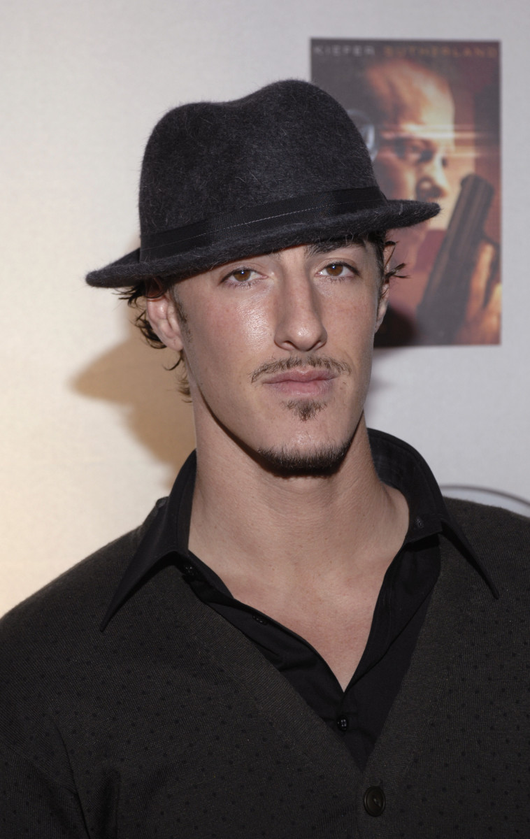 Eric Balfour: pic #335778