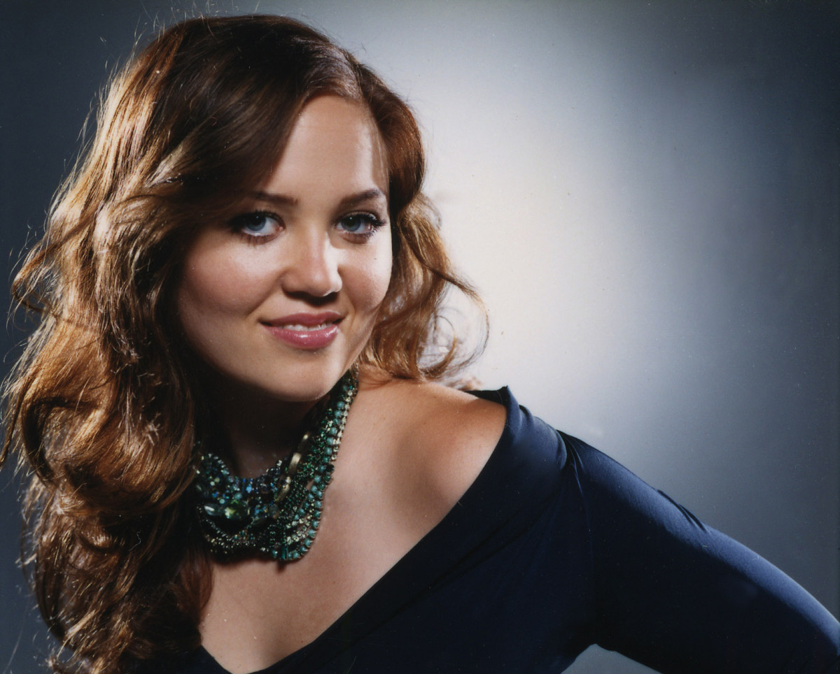 Erika Christensen: pic #201201