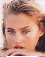 Estella Warren photo #