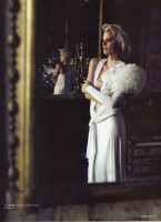 Eva Herzigova photo #