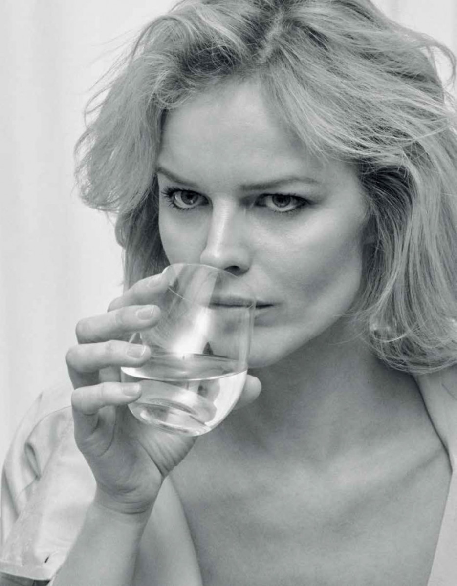 Eva Herzigova: pic #1020663