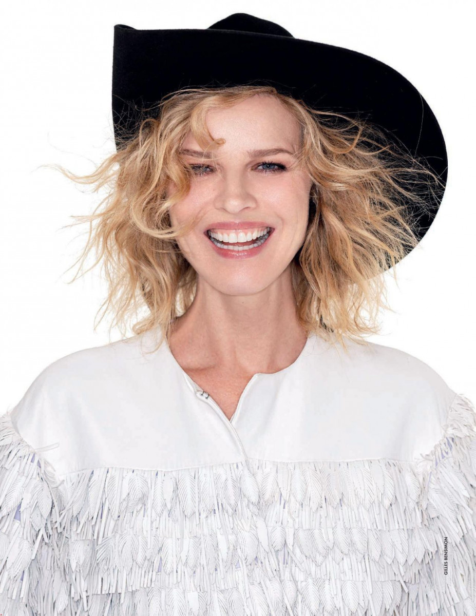 Eva Herzigova: pic #1113054