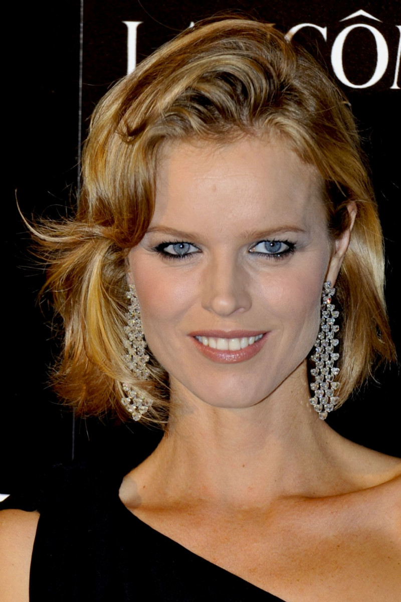 Eva Herzigova: pic #290298