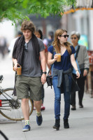 Evan Peters photo #