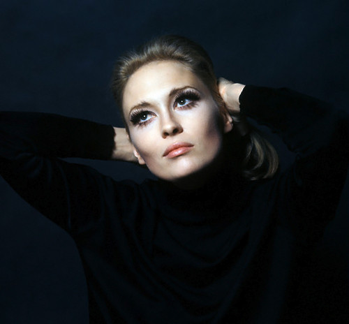 Faye Dunaway: pic #189017