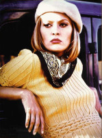 Faye Dunaway photo #