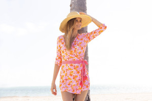 Flavia de Oliveira photo #