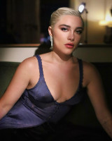 Florence Pugh photo #