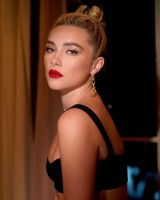 Florence Pugh photo #