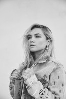 Florence Pugh photo #