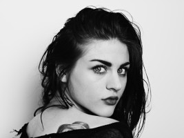 Frances Bean Cobain photo #
