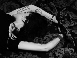 Frances Bean Cobain photo #